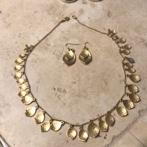 Necklace and earrings set~ NWOT